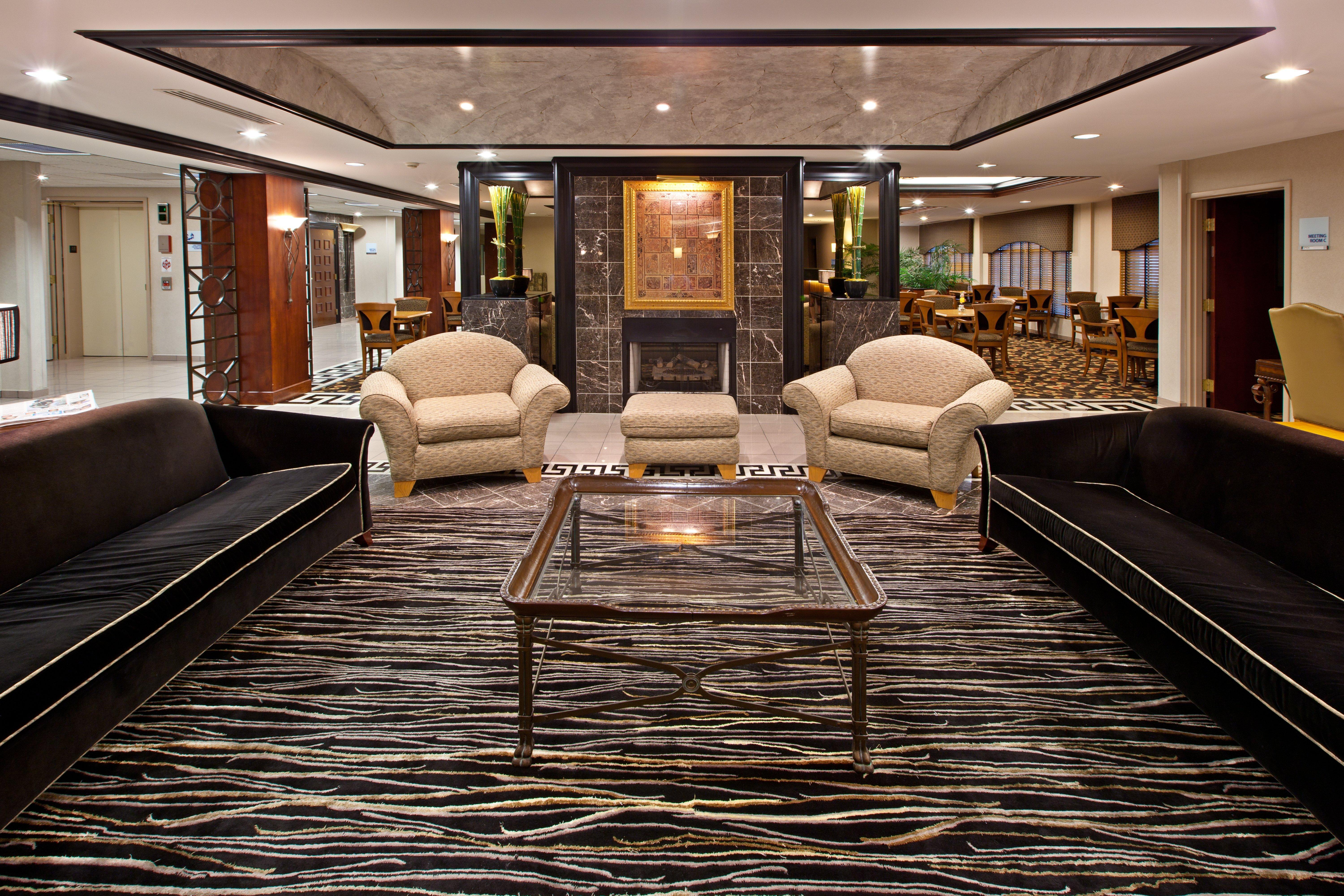 Holiday Inn Express Hotel & Suites Greenwood Interior foto