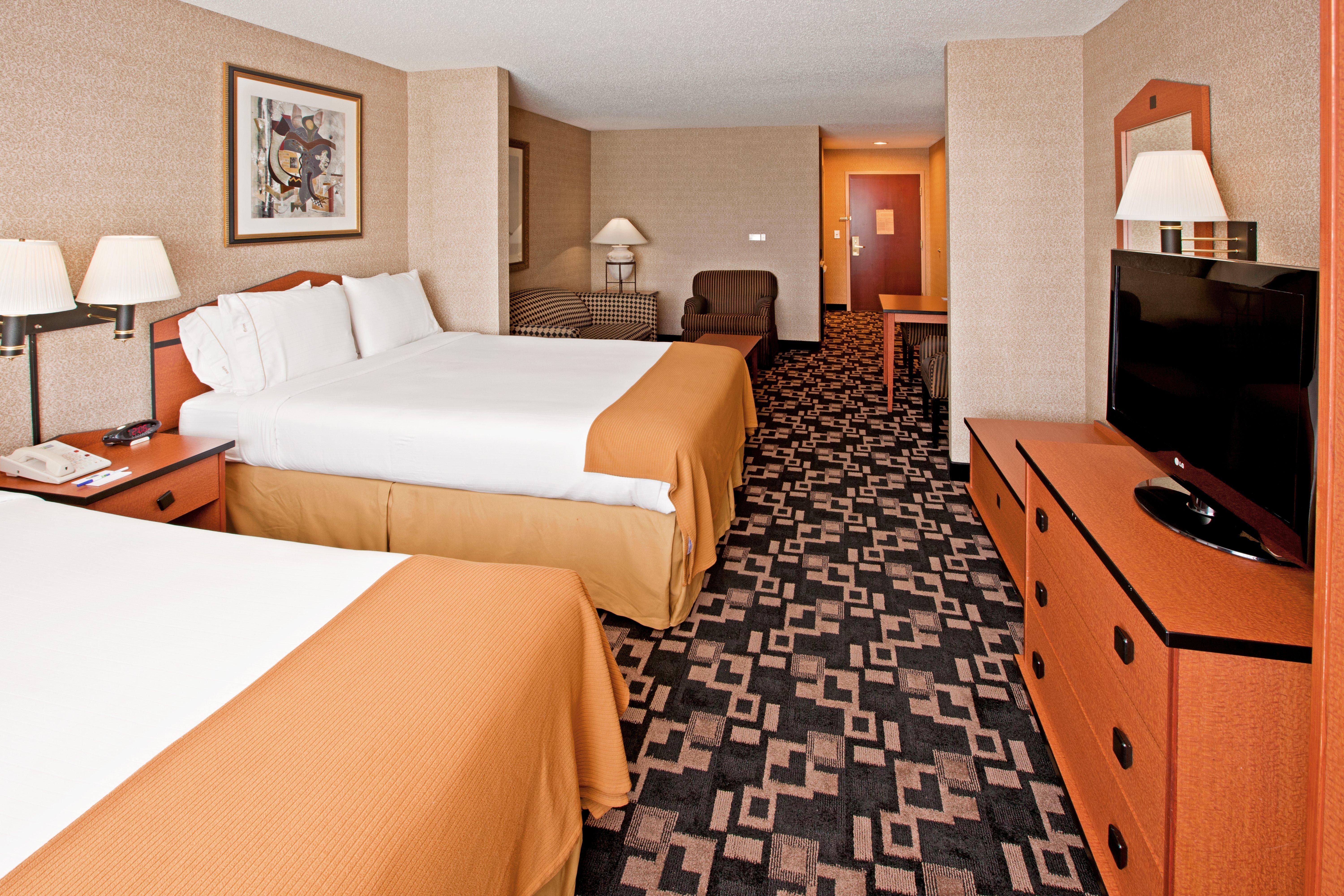 Holiday Inn Express Hotel & Suites Greenwood Exterior foto